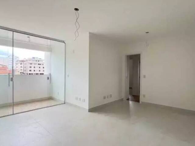 Apartamento para Venda em Belo Horizonte - 2